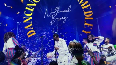 Nathaniel Bassey Dancing Around Medley
